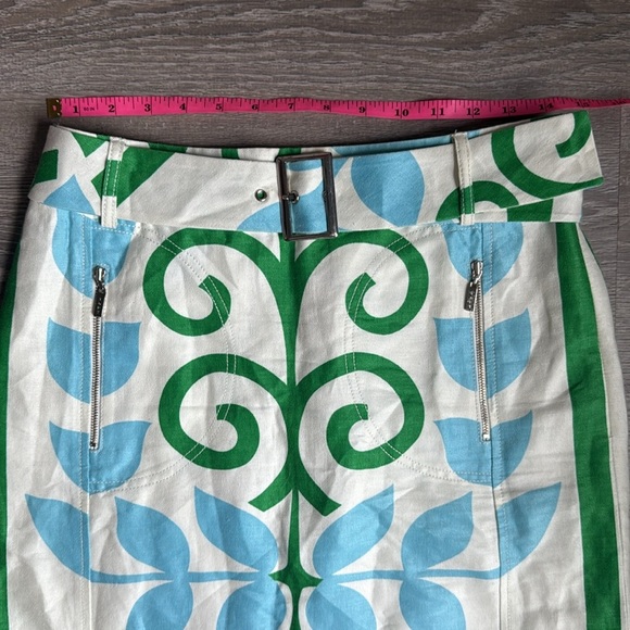 Tory Burch Vintage-Inspired Green & Blue Leaf Print Mini Skirt with Belt 4 - Picture 3 of 7